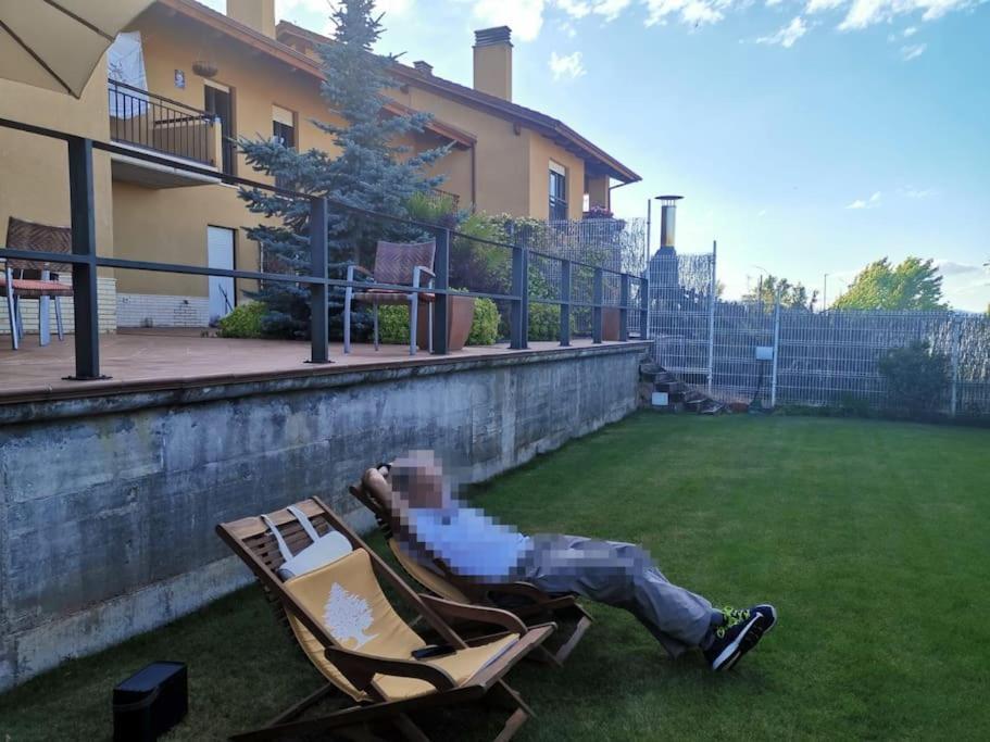 Estancia Con Jardin Entre Golf Y Monte - Cerca Logrono Sojuela Zewnętrze zdjęcie